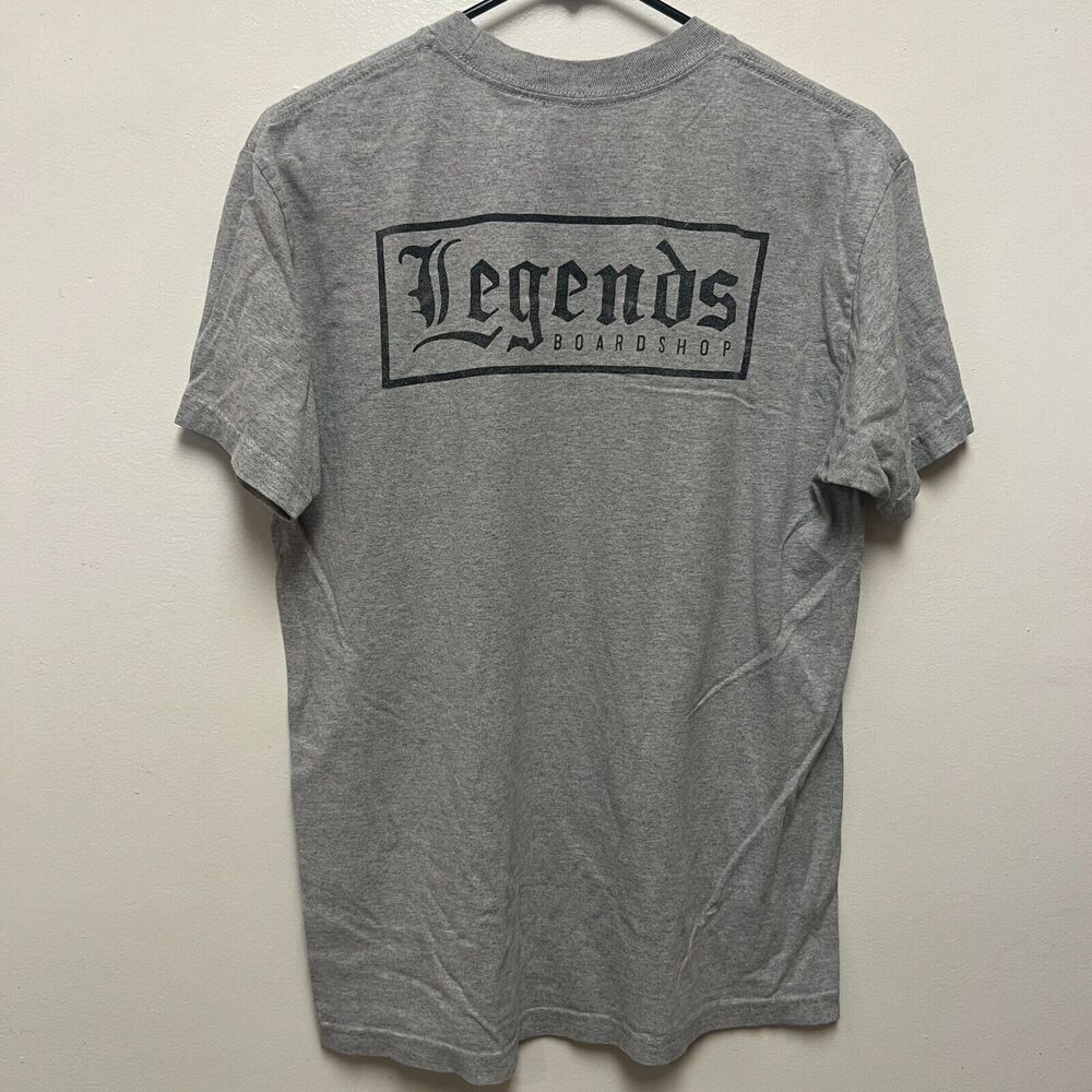 Legends Boardshop Mens Crew Neck TShirt w/ Front Graphic Gray Med